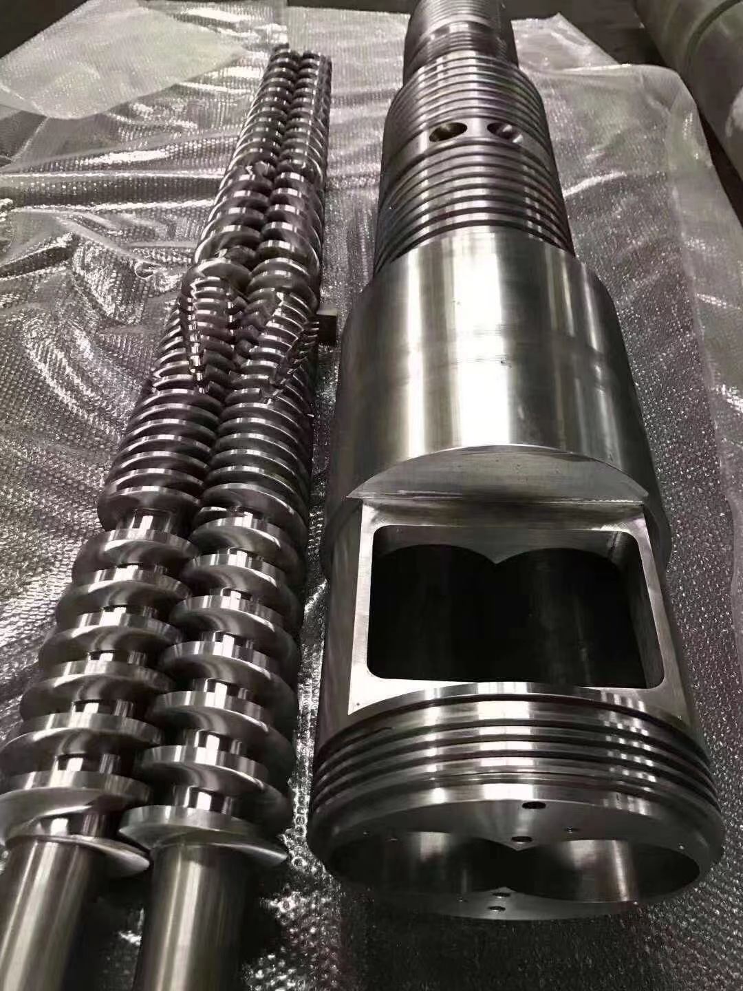 舟（zhōu）山螺杆